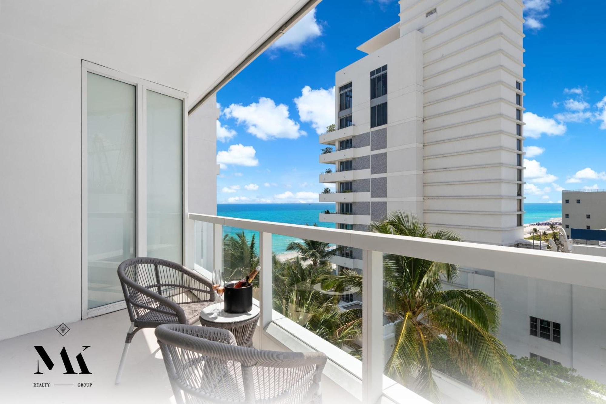 Fontainebleau Resort Balcony W Ocean And City View Майами-Бич Экстерьер фото